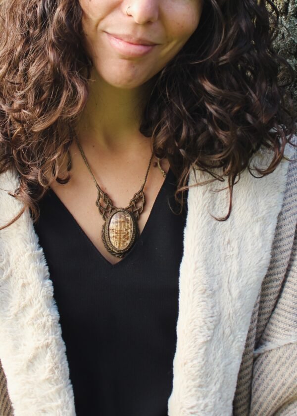 collier arag Collier · Macramé & Aragonite